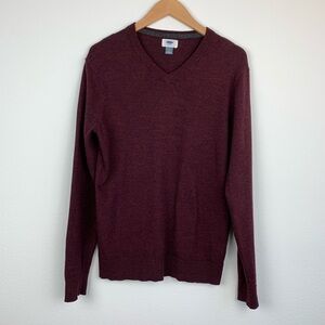 Old Navy Men’s Burgundy V-Neck Sweater